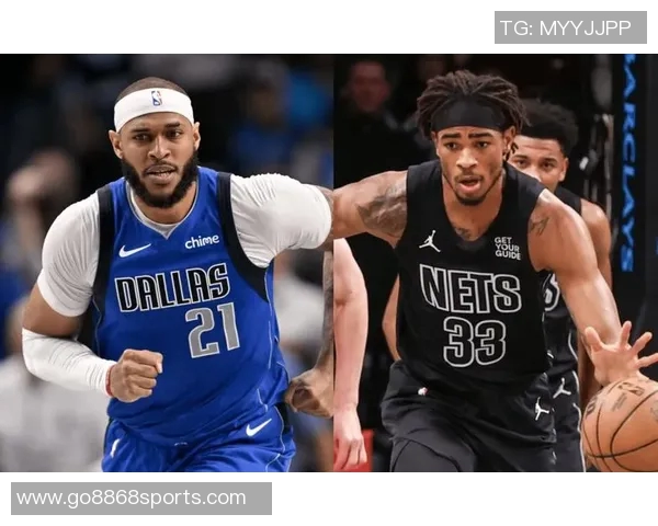 克拉克斯顿上半场表现惊艳7投5中砍下11分8篮板外线命中率完美