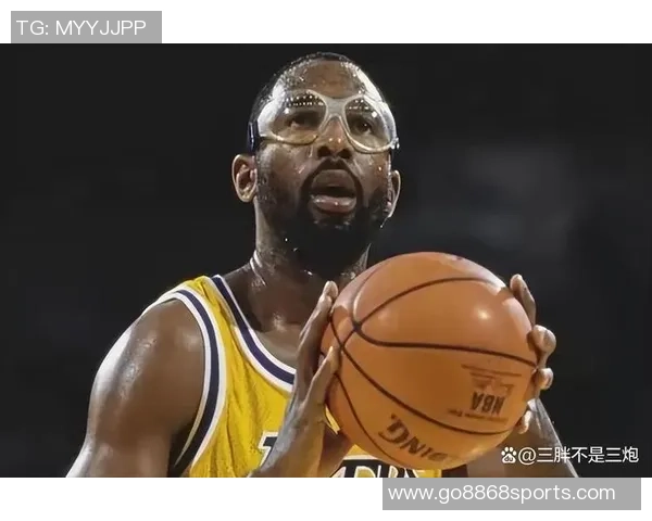 布朗盛赞怀特已达全明星水准有望入选防守一阵甚至争夺最佳防守球员